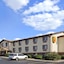 Super 8 By Wyndham Russellville