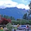 Colonial 900 Motel