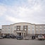 Service Plus Inns & Suites Drayton Valley
