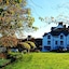 Lion Hotel And Studio Apartments