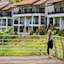 Bess Resort And Waterpark Lawang