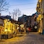 Travelling Actor - Inn