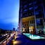 Mandarin Plaza Hotel
