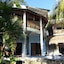Dolphinbay Beachfront & Dive Resort