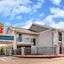 Super 8 By Wyndham Tulsa Arpt St Fairgrounds