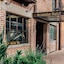 Granada Hotel & Bistro