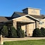 Okoboji Inn & Suites