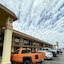 Super 8 By Wyndham Shawnee