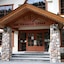 Pinnacle Lodge