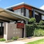 Laguna Apartments