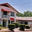 Whiteoaks Motel