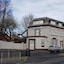 Oyo Weaste Hotel