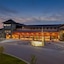 Clarion Hotel & Suites