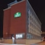 La Quinta Inn & Suites Far Rockaway - Jfk Airport