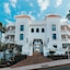 Ona Beverly Hills Heights