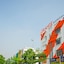 1 Orange Hotel Sungai Buloh