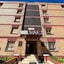 Escor 3000 Apartment