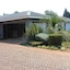 Sarum Lodge
