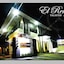 EL Renzo Hotel Tagaytay