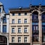 Gold Apartments