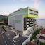 Carine Hotel Park