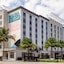 Hotel Dello Fort Lauderdale Airport, Tapestry Collection by Hilton