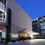 Thanburi Hotel