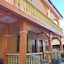 Queen Of Isle Restaurant And Cottages