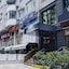 Parallel Hotel
