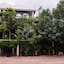 De Web Hotel & Lodge