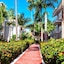 Ducassi Suites Rooftop Pool Beach Club & Spa