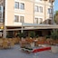 Peninsula Boutique Hotel