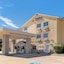 Comfort Inn & Suites Near Route 66