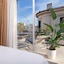Live In Athens, Plaka Suites