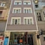 Royal Family Hotel