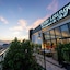 Poulo Wai Hotel And Apartment