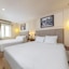 Golden Legend Boutique Hotel